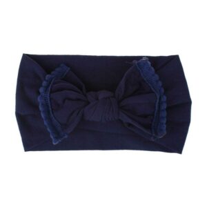 Bandeau Bébé Fille Nolwenn Le Bandeau Français | Bandeau Cheveux Femme <p>Notre bandeau bébé Nolwenn est caractérisé par un élégant effet noué et des pompons charmants. Disponible en plusieurs coloris, il s'adapte parfaitement à tous les styles.</p>