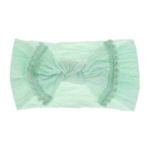 Bandeau Bébé Fille Nolwenn Le Bandeau Français | Bandeau Cheveux Femme <p>Notre bandeau bébé Nolwenn est caractérisé par un élégant effet noué et des pompons charmants. Disponible en plusieurs coloris, il s'adapte parfaitement à tous les styles.</p>