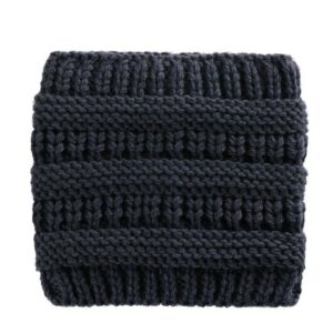 Bandeau cheveux large en laine Danica Le Bandeau Français | Bandeau Cheveux Femme <h3>Découvrez le bandeau cheveux large en laine, parfait pour les jeunes professionnels ! Tricoté à la main, il offre chaleur et confort tout en ajoutant une touche de style à votre tenue de travail.</h3>
<ul> <li>Fabrication : Tricoté main</li> <li>Taille : Unique, adaptable à toutes les têtes</li> <li>Dimensions : 20 cm de longueur x 17 cm de hauteur</li> <li>Composition : Laine acrylique durable et douce</li> <li>Type : Bandeau cheveux hiver femme idéal pour le bureau</li>
</ul>