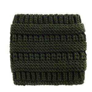 Bandeau cheveux large en laine Danica Le Bandeau Français | Bandeau Cheveux Femme <h3>Découvrez le bandeau cheveux large en laine, parfait pour les jeunes professionnels ! Tricoté à la main, il offre chaleur et confort tout en ajoutant une touche de style à votre tenue de travail.</h3>
<ul> <li>Fabrication : Tricoté main</li> <li>Taille : Unique, adaptable à toutes les têtes</li> <li>Dimensions : 20 cm de longueur x 17 cm de hauteur</li> <li>Composition : Laine acrylique durable et douce</li> <li>Type : Bandeau cheveux hiver femme idéal pour le bureau</li>
</ul>