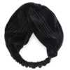 Bandeau cheveux torsadé velours plissé Darinka Le Bandeau Français | Bandeau Cheveux Femme <h3>Découvrez le bandeau cheveux tressé Irena, conçu pour le professionnel moderne.</h3>
<p>Confortable et élégant, ce bandeau à nuque élastiquée offre un maintien parfait pour un look professionnel et personnalisé. Fait main avec du polyester, il est idéal pour les young professionals souhaitant ajouter une touche de style à leur tenue de travail.</p>
<ul> <li>Fabrication : Fait main</li> <li>Taille : Unique</li> <li>Composition : Polyester</li> <li>Type : Bandeau cheveux tressé pour femme</li>
</ul>